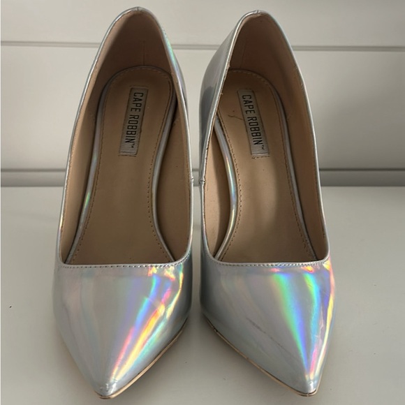 Cape Robbin Chrome Heels - Picture 3 of 3